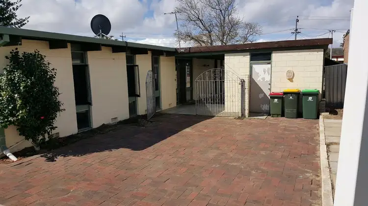 27 Belham Way