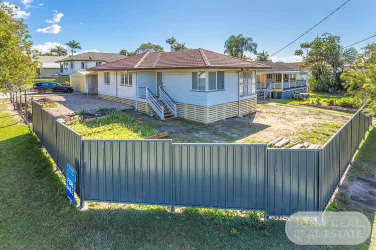 173 Maine Rd, Clontarf QLD 4019