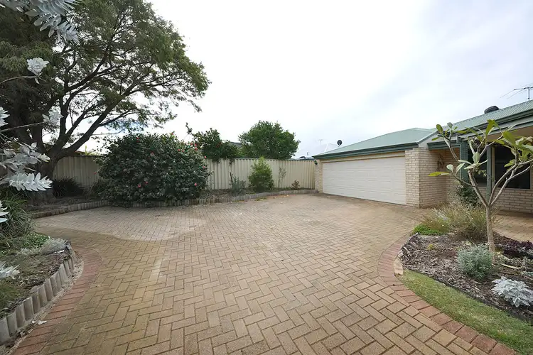 Third view of Homely house listing, 6 Malup Place, Sinagra WA 6065
