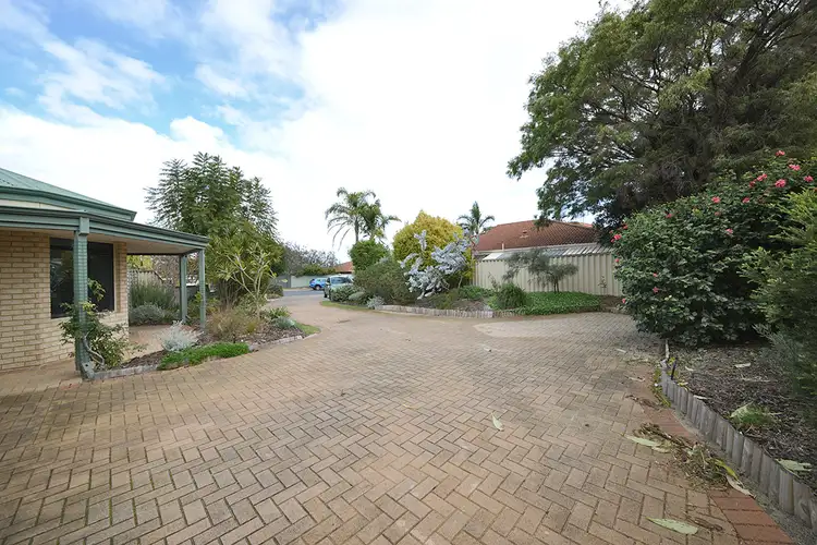Fourth view of Homely house listing, 6 Malup Place, Sinagra WA 6065