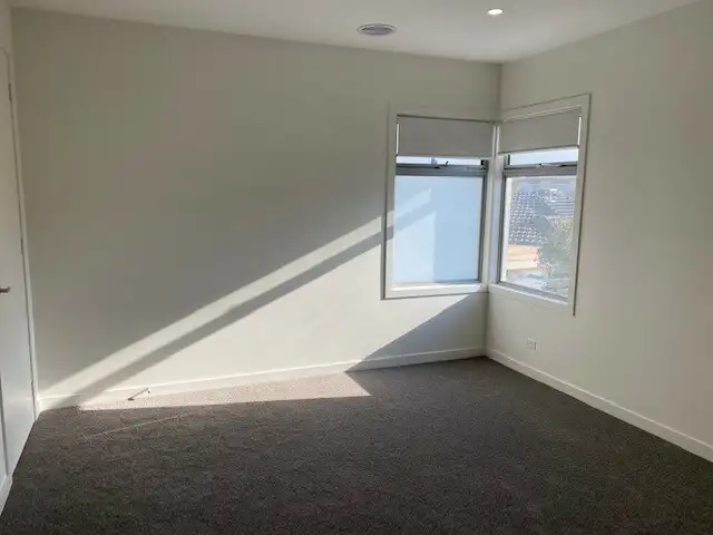 Fifth view of Homely townhouse listing, 3/11 Sovereign Way, Avondale Heights VIC 3034