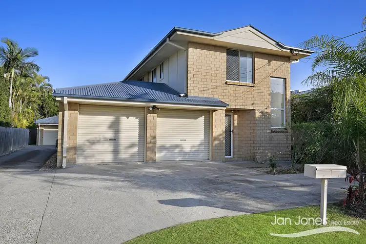 1/5 Bright Ave, Clontarf QLD 4019