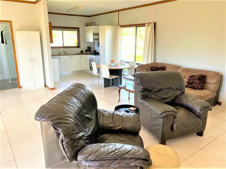 Fifth view of Homely house listing, 2 Ironbark Cl, Gloucester NSW 2422