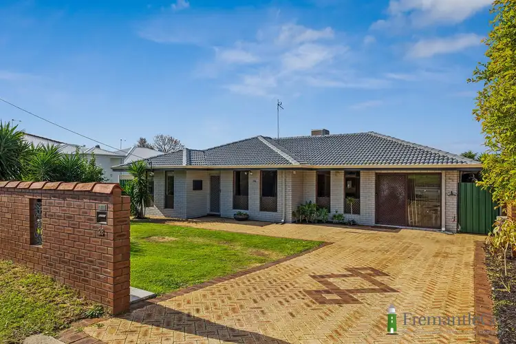 28 Hamilton Rd, Hamilton Hill WA 6163