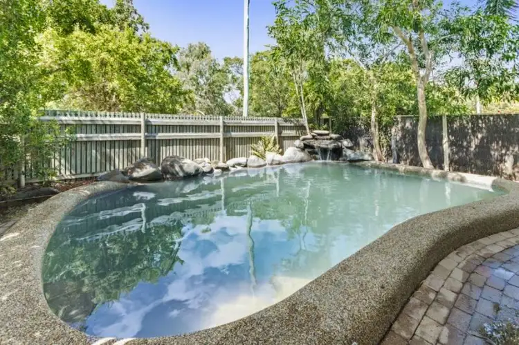 14 Westbourne Street, Hyde Park QLD 4812