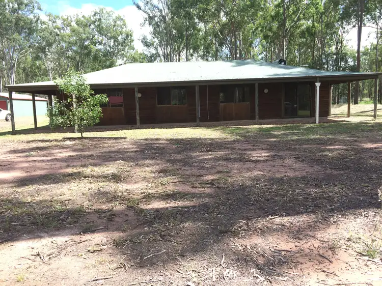 17 Lewis Ct, Lockyer Waters QLD 4311