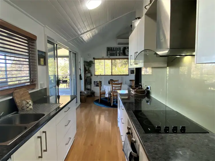 Seventh view of Homely house listing, 20 Cowes St, Macleay Island QLD 4184