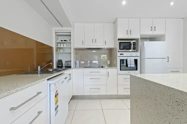 Fifth view of Homely unit listing, Unit 7/52 Alexandra Pde, Maroochydore QLD 4558