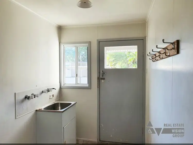 Seventh view of Homely house listing, 4 Palm St, Blackwater QLD 4717