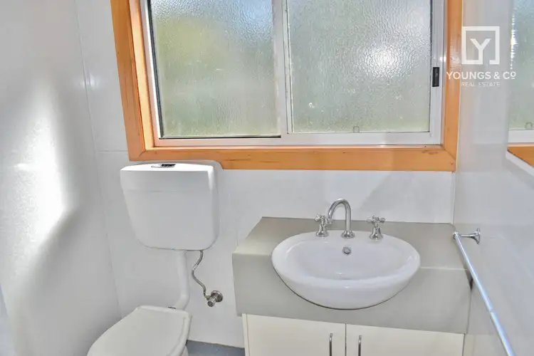 Seventh view of Homely house listing, 5 Mitchell Ave, Tatura VIC 3616