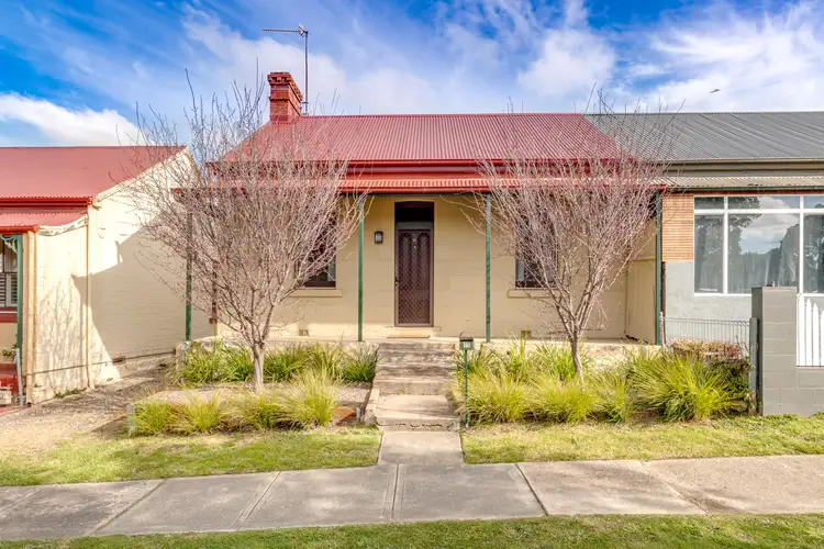 Second view of Homely house listing, 10 Mundy St, Goulburn NSW 2580