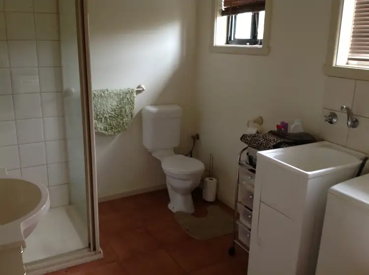 Fifth view of Homely unit listing, Unit 2/142 Waterloo Rd, Moe VIC 3825