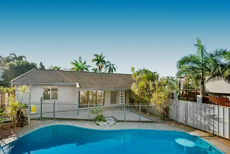 9 Carina Ct, Mount Louisa QLD 4814