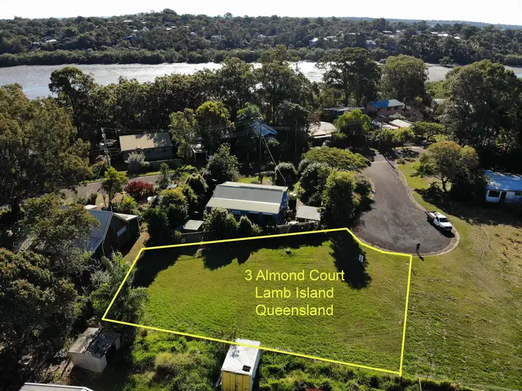 3 Almond Court, Lamb Island QLD 4184