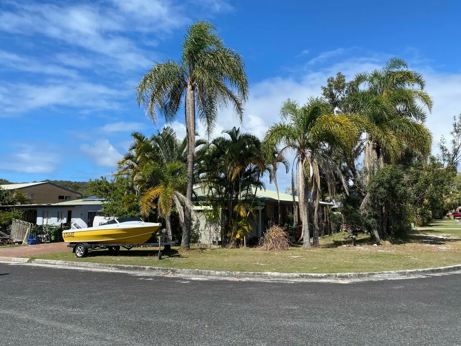 Main view of Homely unit listing, Unit 2/51 Tingira Cl, Rainbow Beach QLD 4581