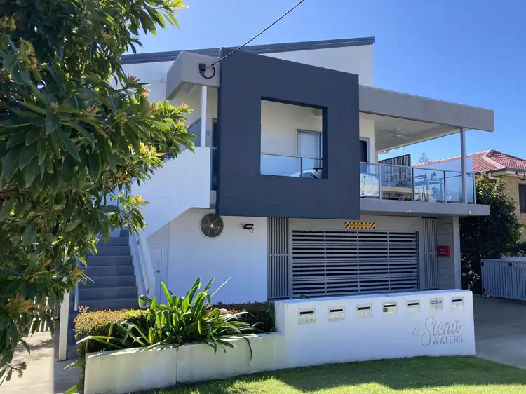Main view of Homely unit listing, Unit 5/4 Albert St, Margate QLD 4019