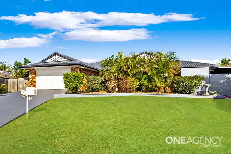 7 Snowbird Pl, Wishart QLD 4122