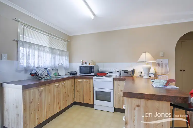 Fifth view of Homely house listing, 4 Meninga Ct, Caboolture QLD 4510