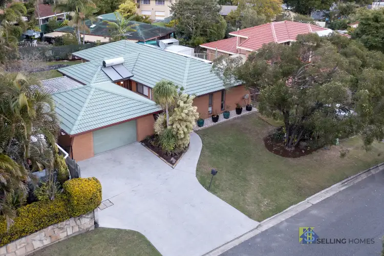 17 Galleon St, Jamboree Heights QLD 4074