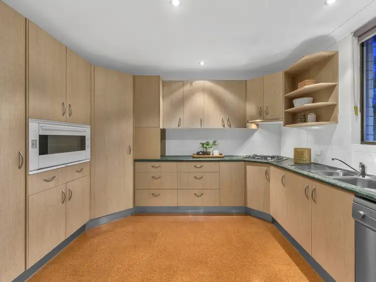 Seventh view of Homely townhouse listing, Unit 2/183 Fernberg Rd, Paddington QLD 4064