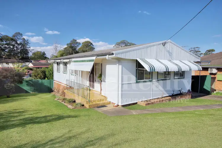 30 Busby Rd, Busby NSW 2168