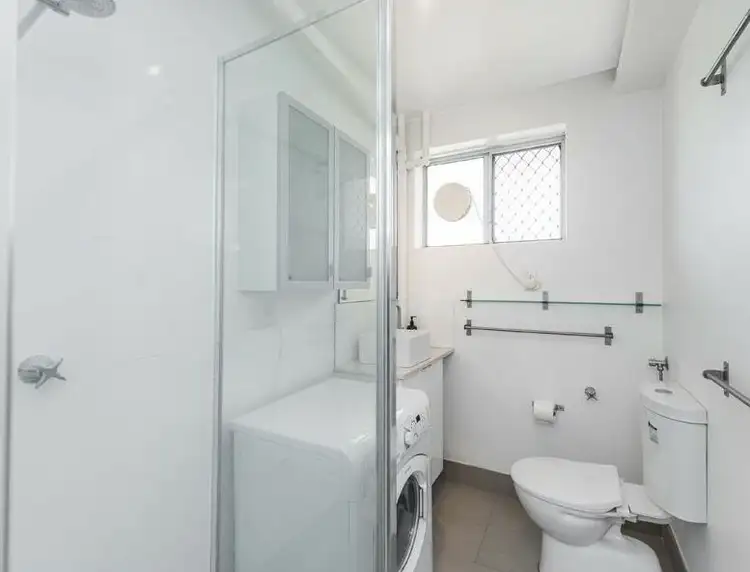 Fifth view of Homely unit listing, 4/15 Currie St, Jolimont WA 6014