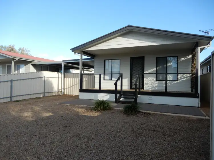 11B Jellicoe St