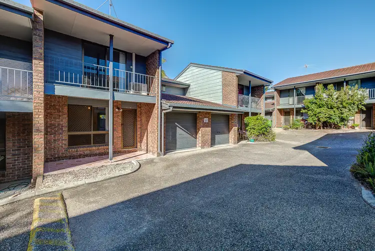 28-30 Chambers Flat Rd