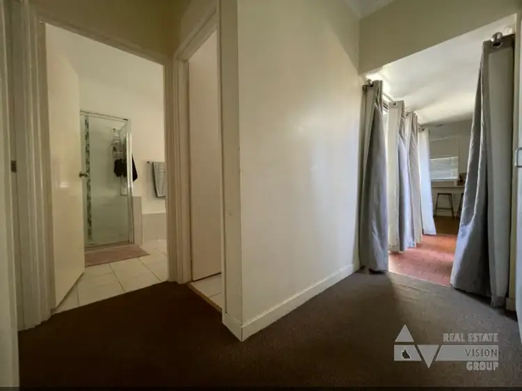 Seventh view of Homely house listing, 10 Macdonald Cres, Blackwater QLD 4717