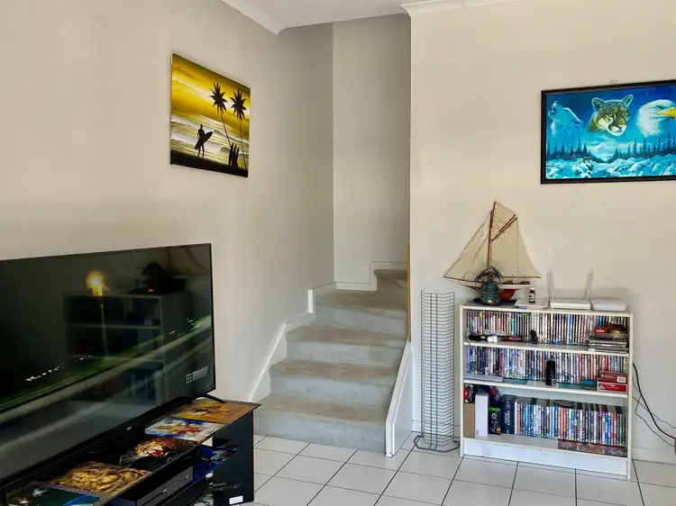 Fifth view of Homely unit listing, 8 Bayview Tce, Deception Bay QLD 4508