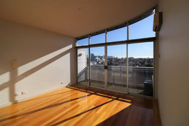 Main view of Homely apartment listing, Unit 4/21 Wellington St, St Kilda VIC 3182