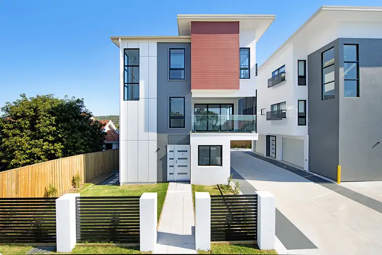 Main view of Homely townhouse listing, Unit 3/727 Old Cleveland Rd, Carina QLD 4152