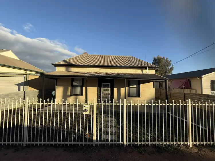 11 May St, Port Pirie SA 5540
