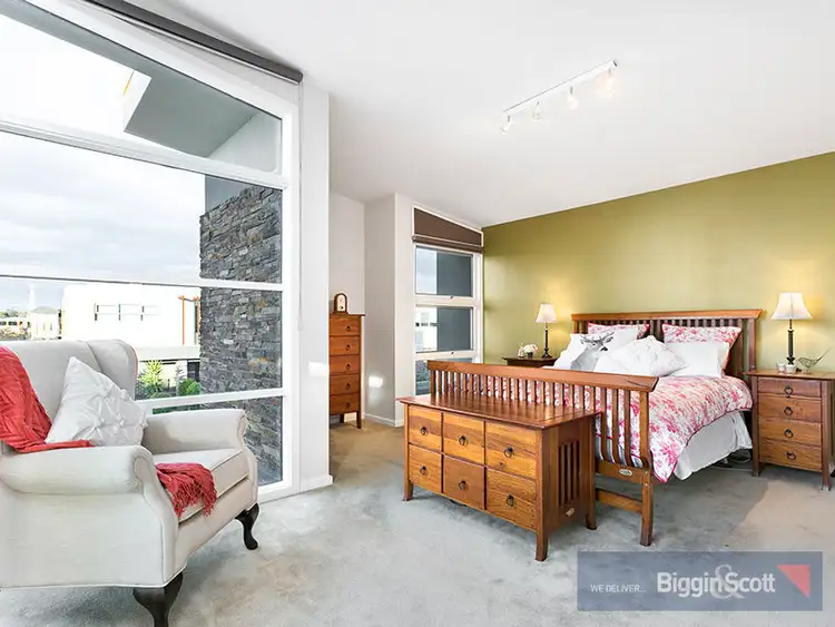 Sixth view of Homely house listing, 5 Magazine Way, Maribyrnong VIC 3032