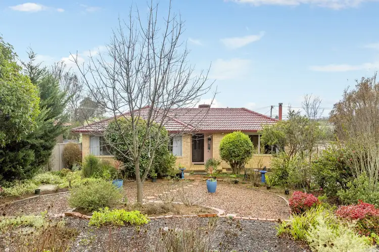 9 Foxall Street, Holder ACT 2611