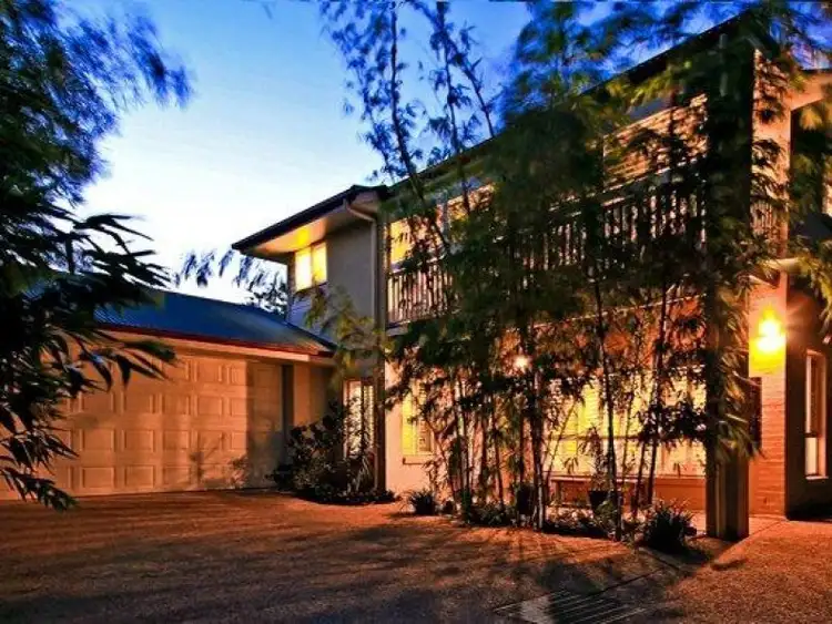 Second view of Homely house listing, 102 Lynne Grove Avenue, Corinda QLD 4075