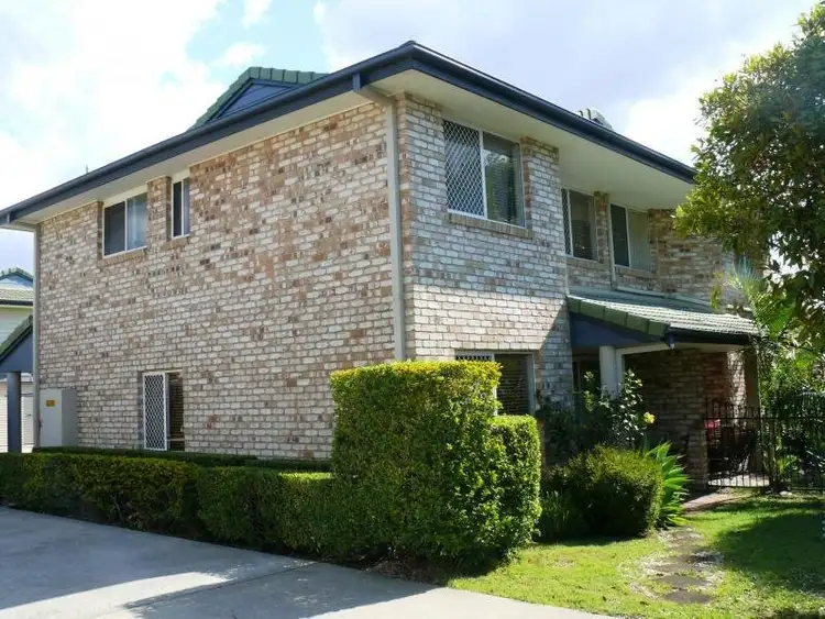 Seventh view of Homely unit listing, 2/90-92 Pohlman Street, Southport QLD 4215