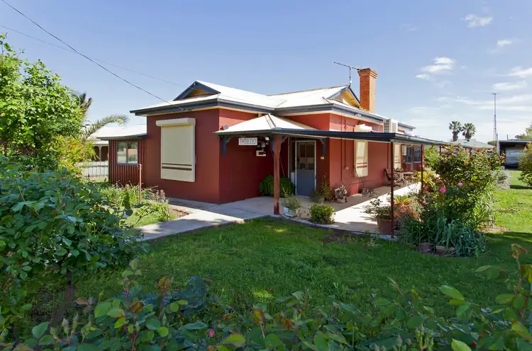16 Wattle St, Culcairn NSW 2660