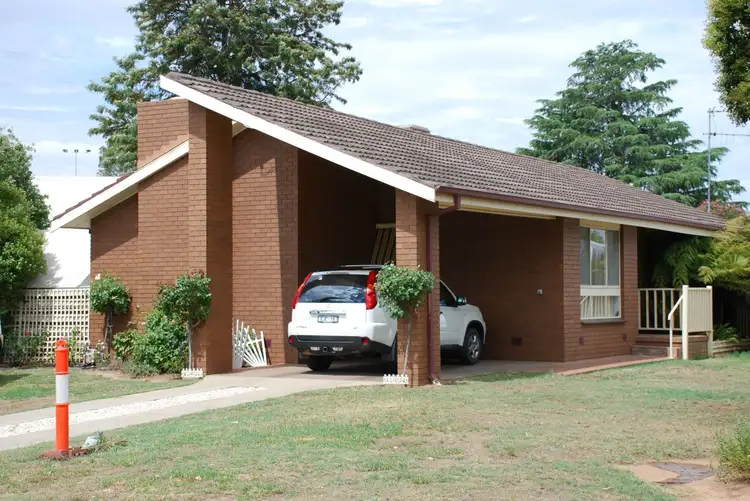 Main view of Homely house listing, 5 Margaret Court, Cobram VIC 3644