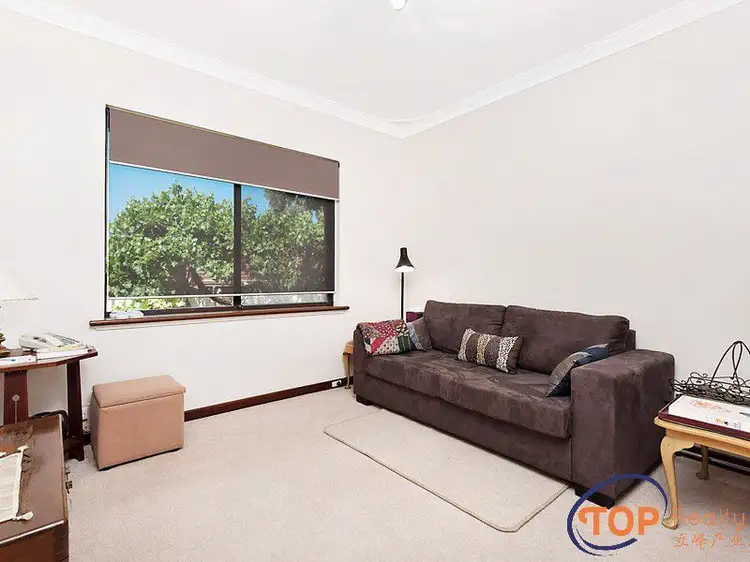 Fifth view of Homely house listing, 59 Burren Gate, Willetton WA 6155