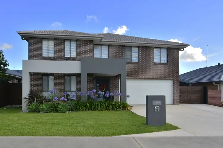 10 Tibin Dr, Fletcher NSW 2287