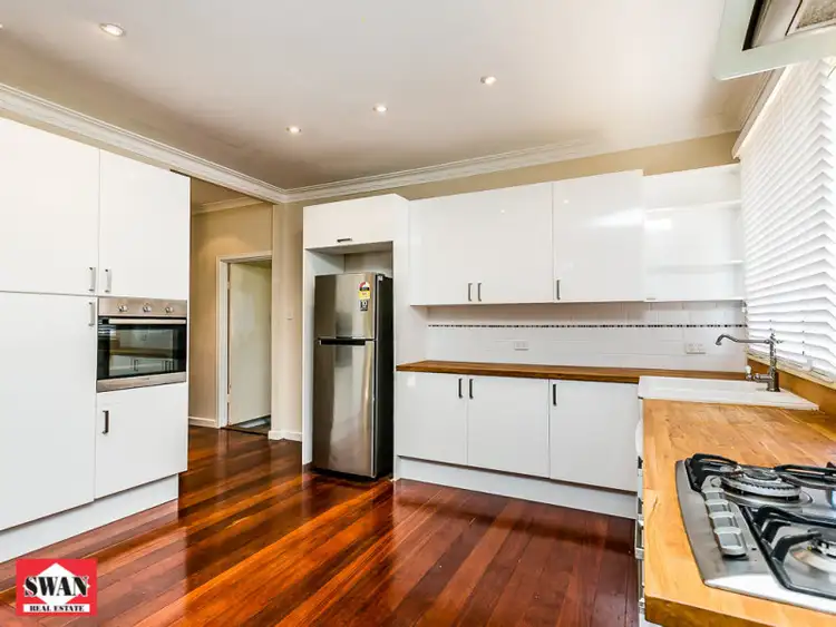 Fifth view of Homely house listing, 15 Jinda Road, Koongamia WA 6056