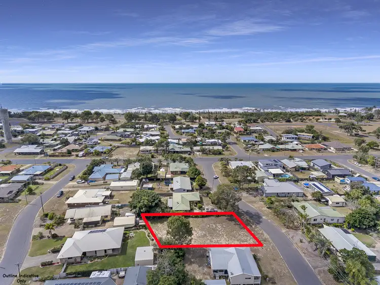 6 Olive Dr, Moore Park Beach QLD 4670