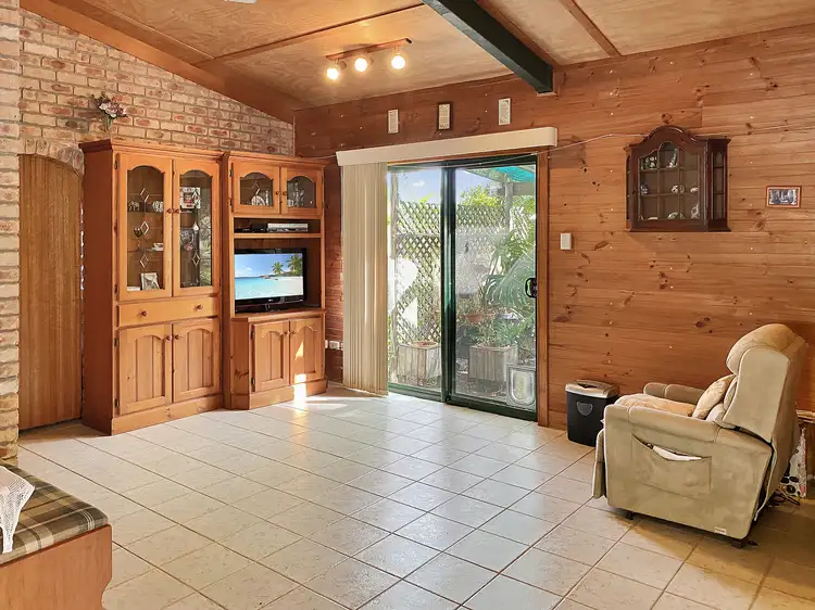Second view of Homely house listing, 5 Bond Ct, Horseshoe Bay QLD 4819