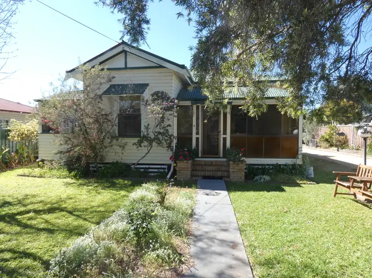 14 Myrtle Ave