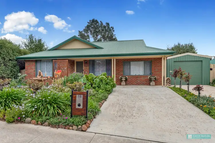 18 Peace St, Kangaroo Flat VIC 3555