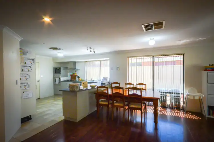 Fifth view of Homely house listing, 16 Mica Mews, Wattle Grove WA 6107