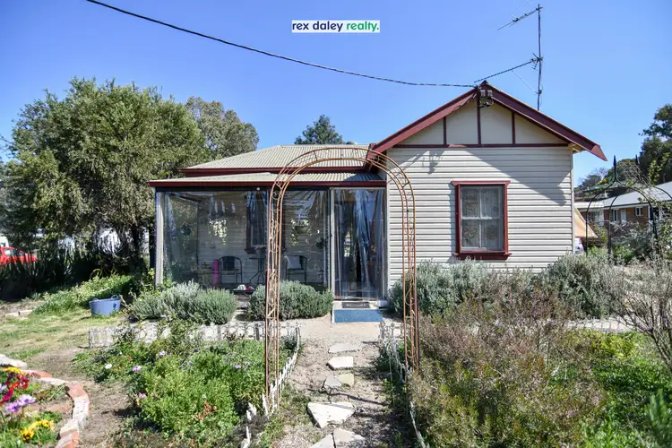 74 Market Street, Inverell NSW 2360