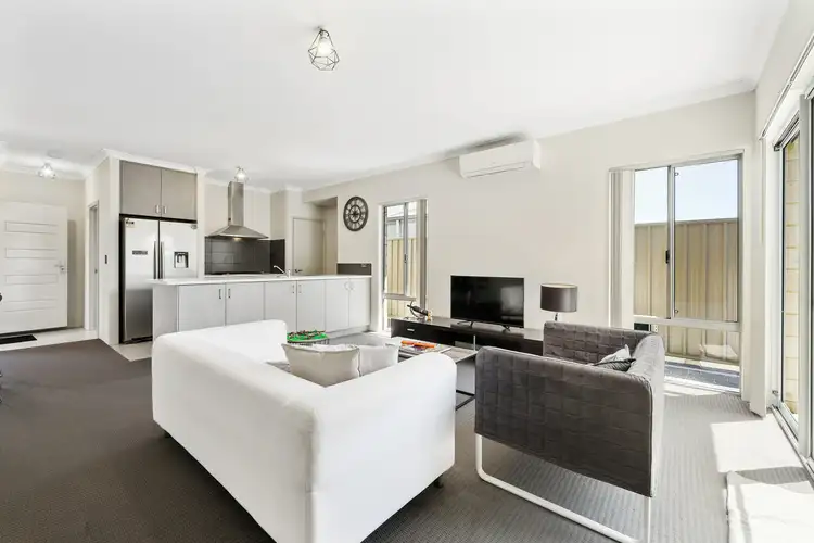 19C Eureka Rd, Wilson WA 6107