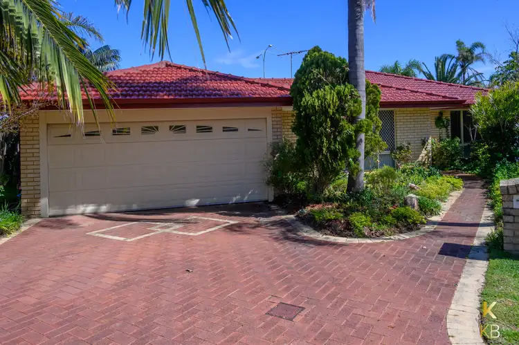 Fifth view of Homely house listing, 27 Kentia Cl, Warnbro WA 6169